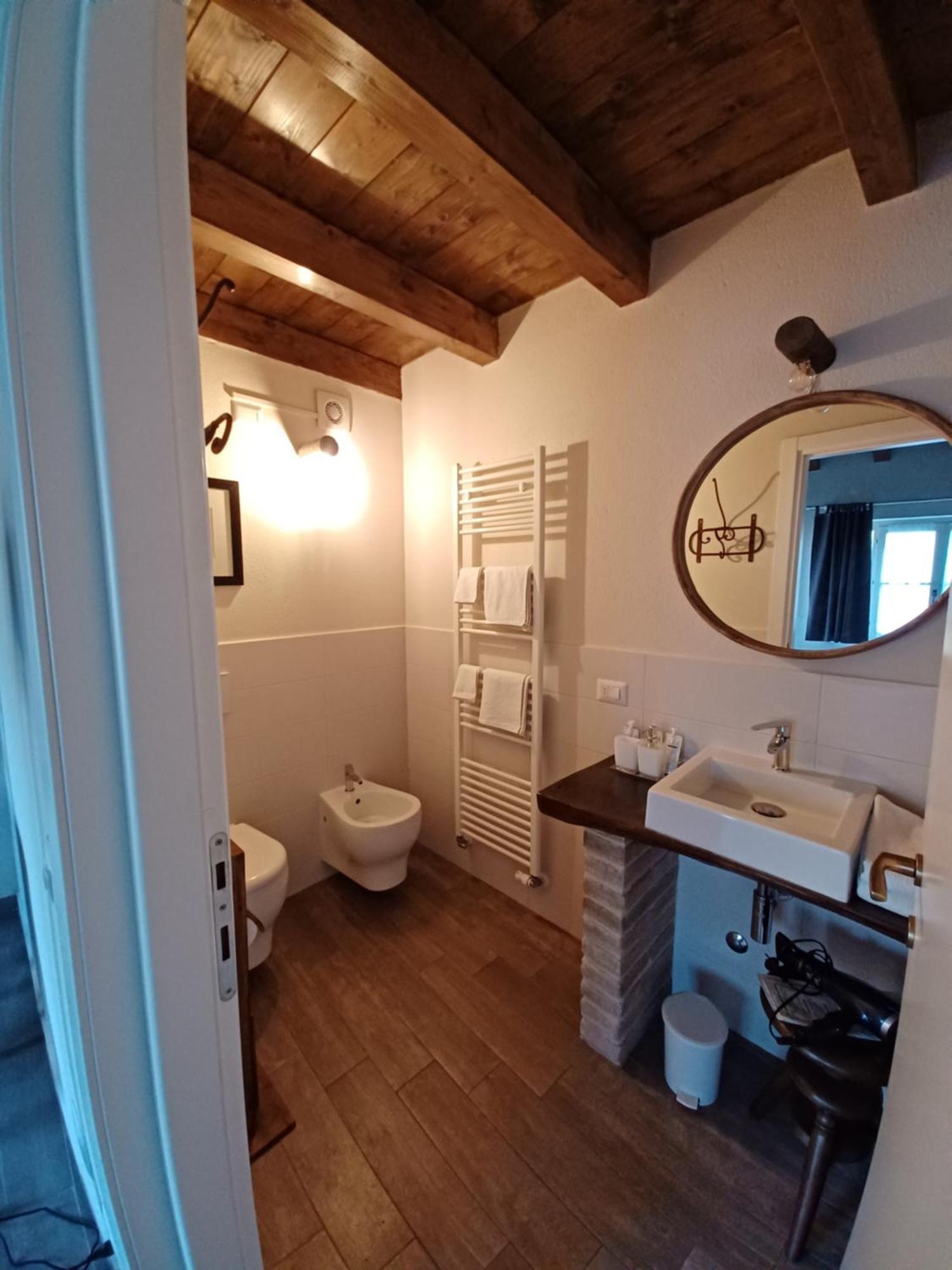 Country-Chic B&B "Il Pozzo E La Macina" Bardi Exterior photo