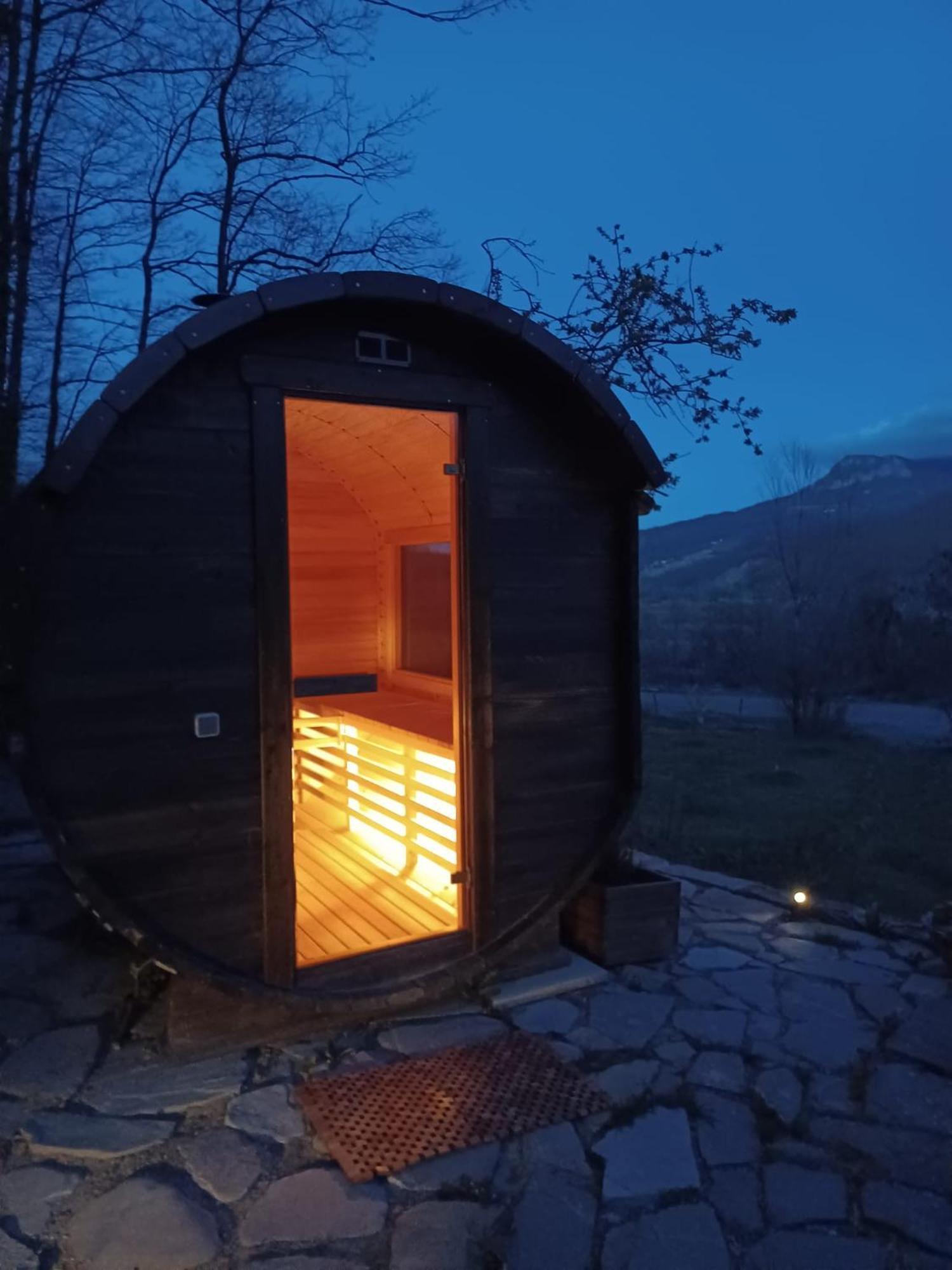 Country-Chic B&B "Il Pozzo E La Macina" Bardi Exterior photo